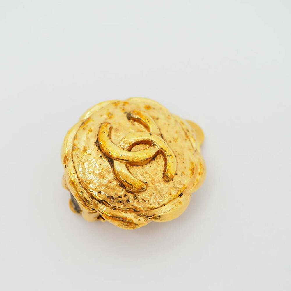 CHANEL Authentic Gold Logo Earrings - Picture 6 of 8